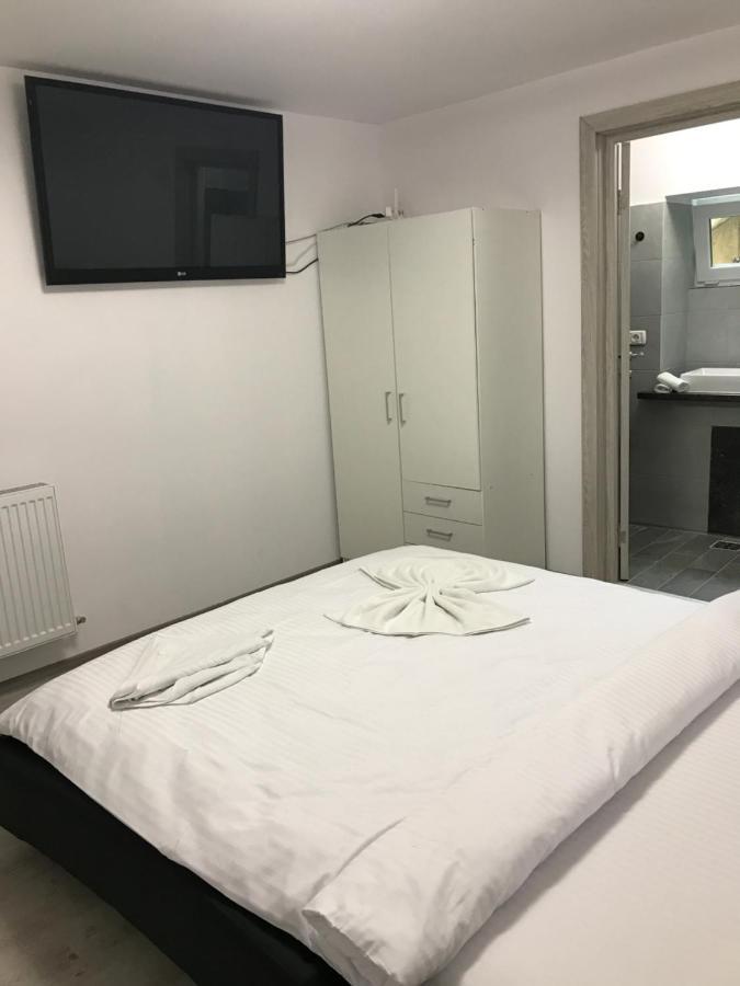 Miva Home Brasov Bagian luar foto