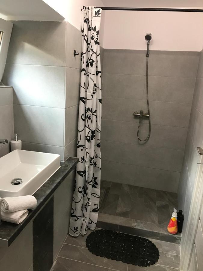 Miva Home Brasov Bagian luar foto